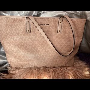 MICHAEL KORS BAG